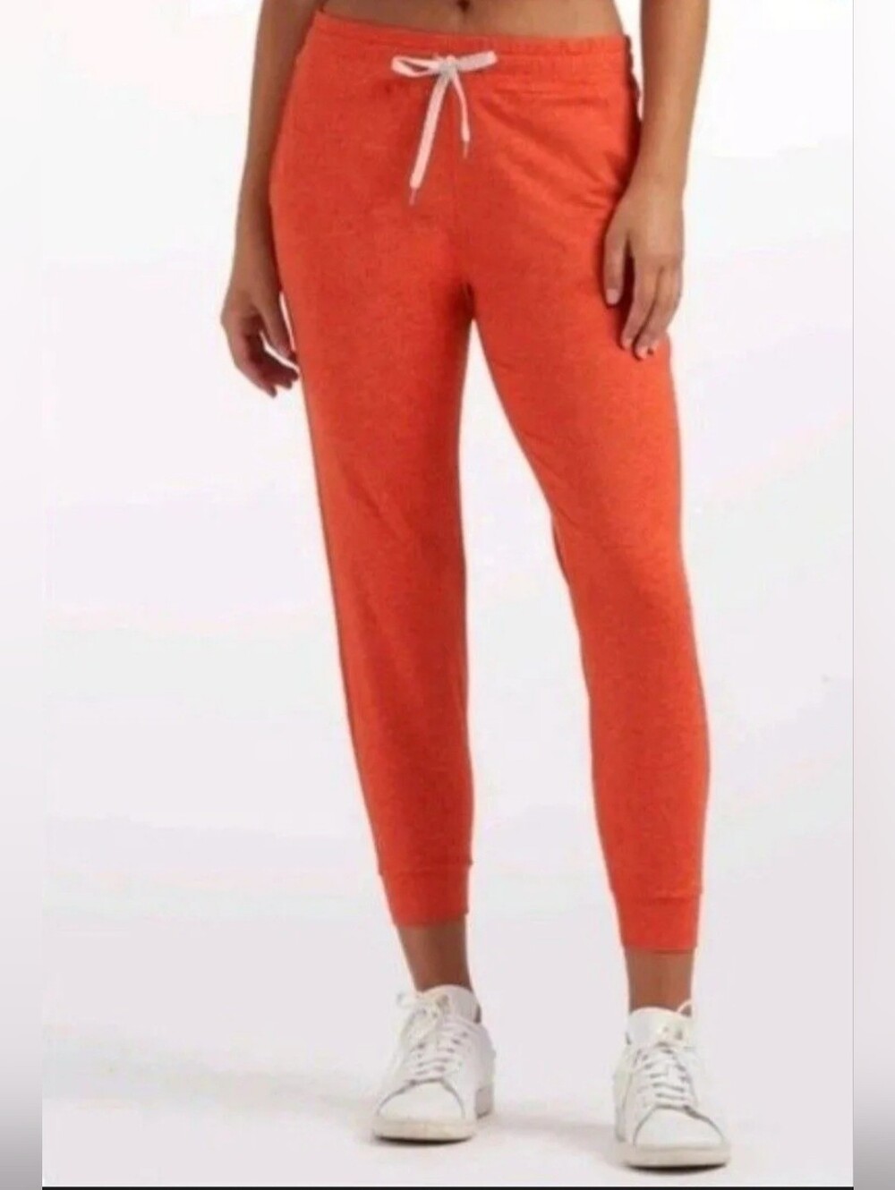 Vuori Performance Joggers Women Size Small Grapefruit Heather